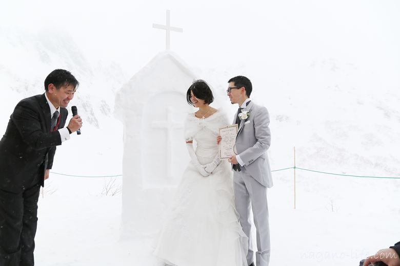 山　結婚式　千畳敷　駒ヶ根市　純白の結婚式